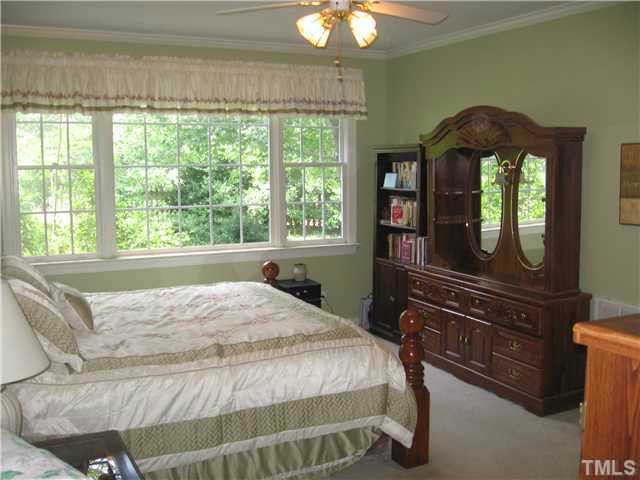 1809 Pebble Hill Court Raleigh, NC 27604 - Photo 2 of 20 Photo 2