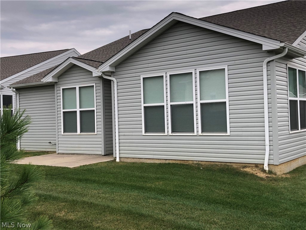 545 Arbor Lane Akron, OH 44321 - Photo 4 of 28