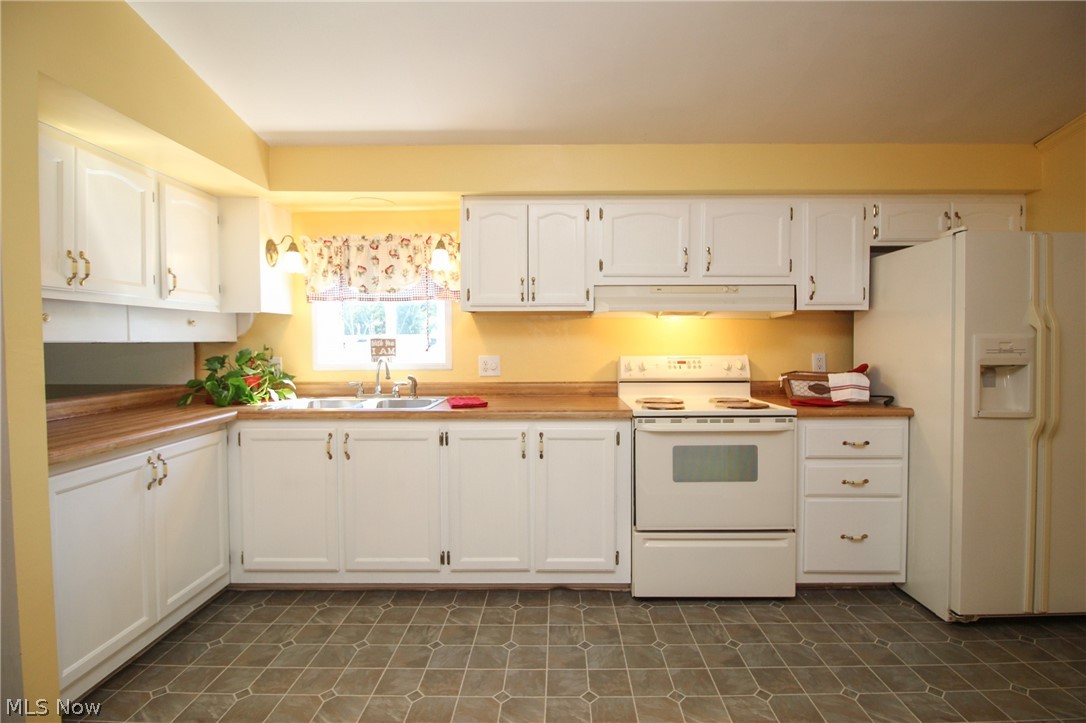 12921 Springfield Road, Unit 67N New Springfield, OH 44443 - Photo 7 of 24