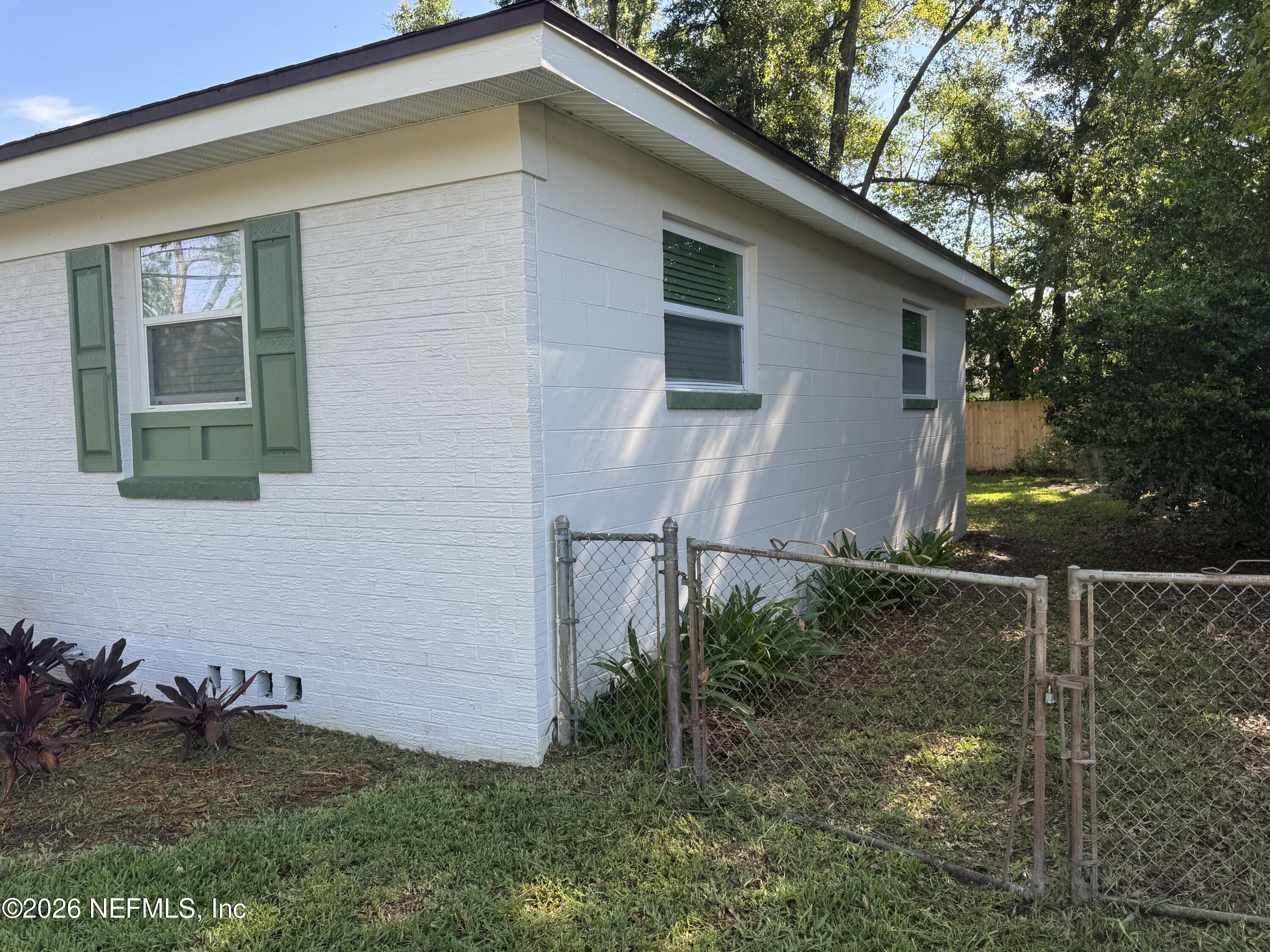 2313 Brest Road Jacksonville, FL 32216 - Photo 34 of 39 Side of Home