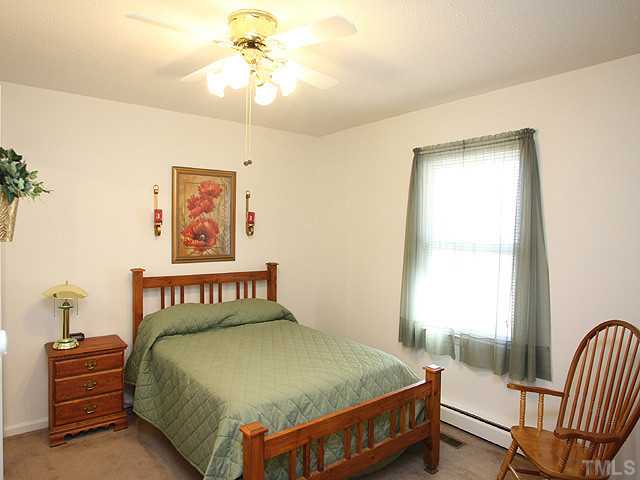 2941 Pervis Road Durham, NC 27704 - Photo 18 of 25 Gallery Image 18