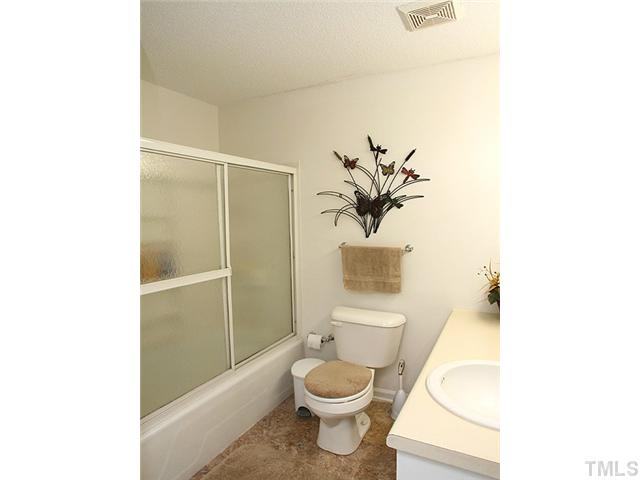 2941 Pervis Road Durham, NC 27704 - Photo 19 of 25 Gallery Image 19