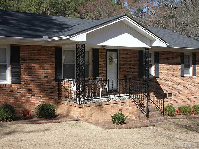 2941 Pervis Road Durham, NC 27704 - Photo 3 of 25 Gallery Image 3