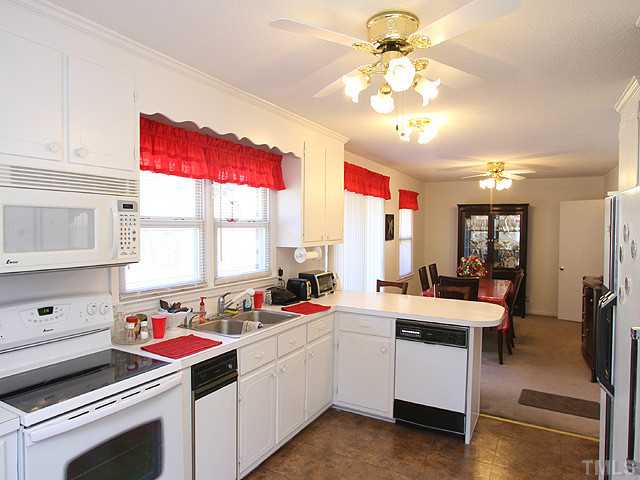 2941 Pervis Road Durham, NC 27704 - Photo 9 of 25 Gallery Image 9