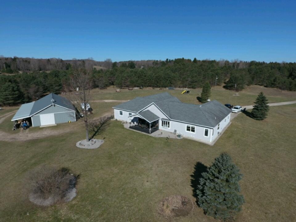 23801 16 Mile Road Leroy, MI 49655 - Photo 46 of 54 screen_827fbac231a3e626_1491662307000