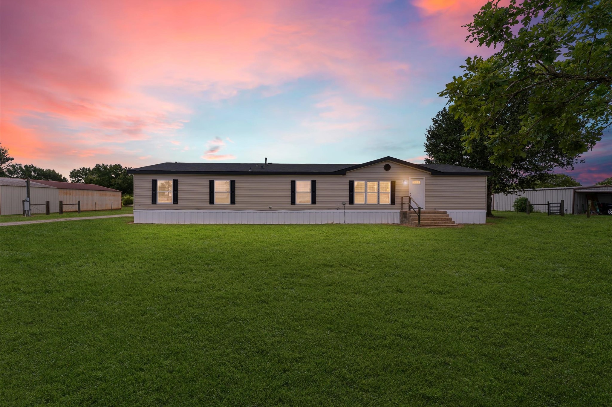 31525 Shiloh Road Waller, TX 77484 - Photo 1 of 40 Gallery Image 1