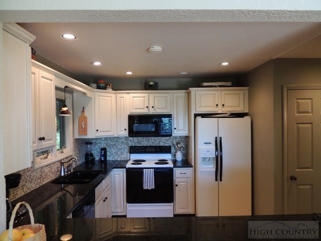 2393 Hickory Boone, NC 28607 - Photo 12 of 14 Gallery Image 12