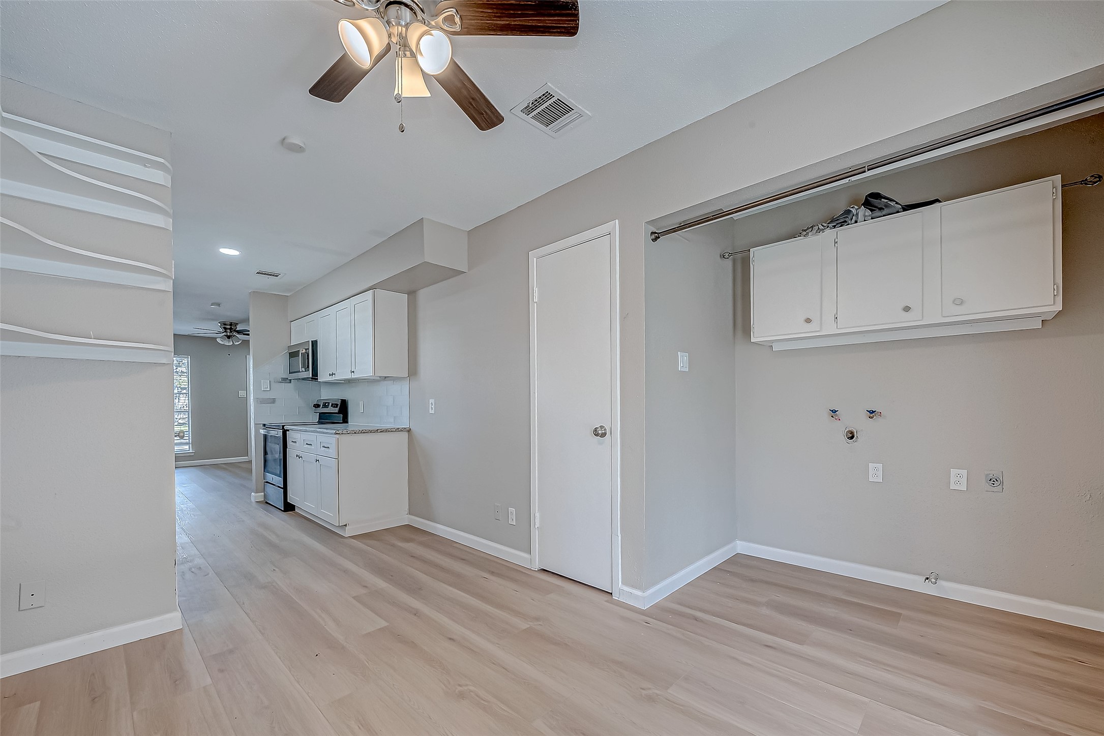 7315 Housman Houston, TX 77055 - Photo 32 of 49