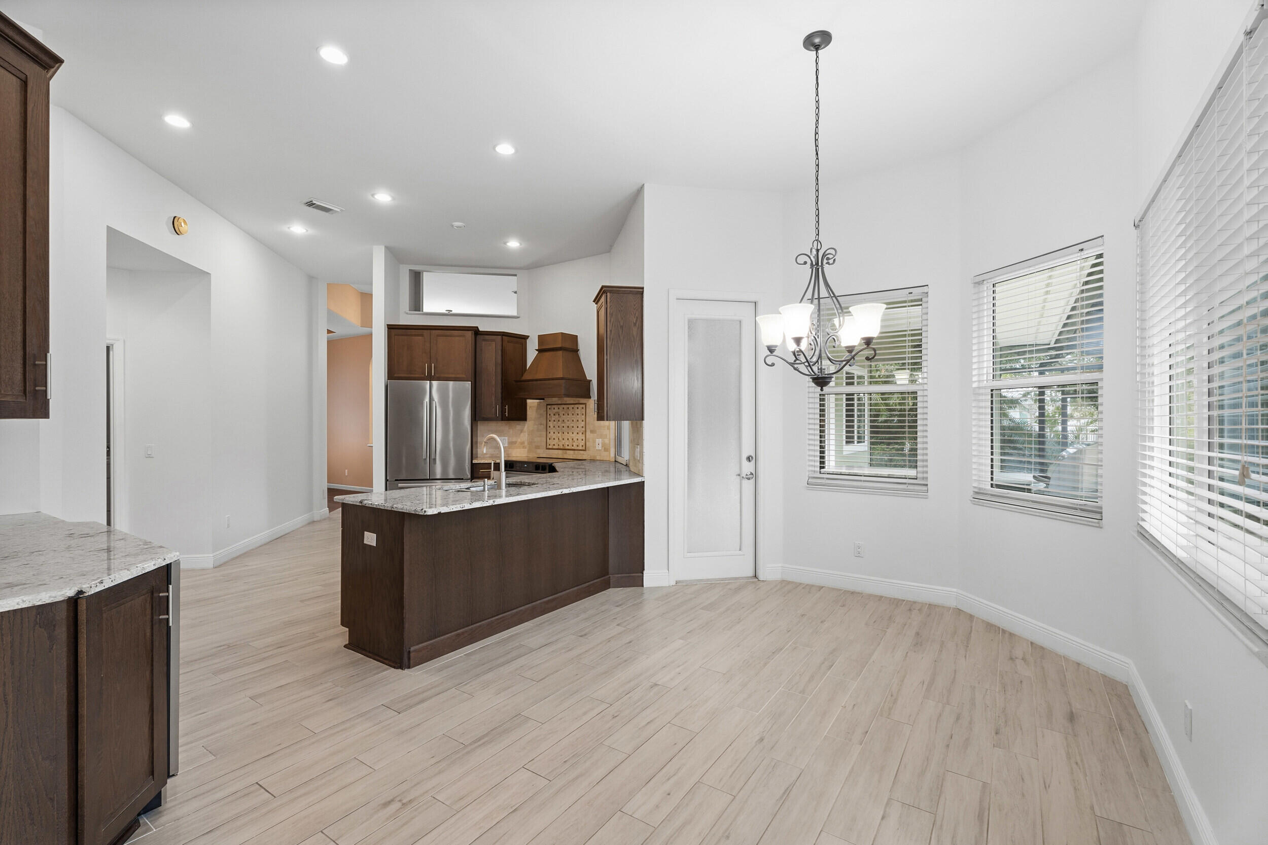 6581 Southeast Baltusrol Terrace Stuart, FL 34997 - Photo 19 of 48 26_smg08567