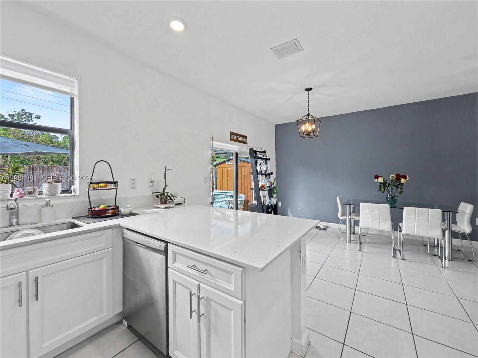 14800 Southwest 183rd Terrace Miami, FL 33187 - Photo 10 of 36 Photo 10
