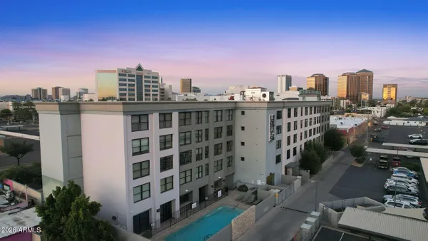 $300,000 | 535 West Thomas Road, Unit 406, Phoenix, AZ 85013