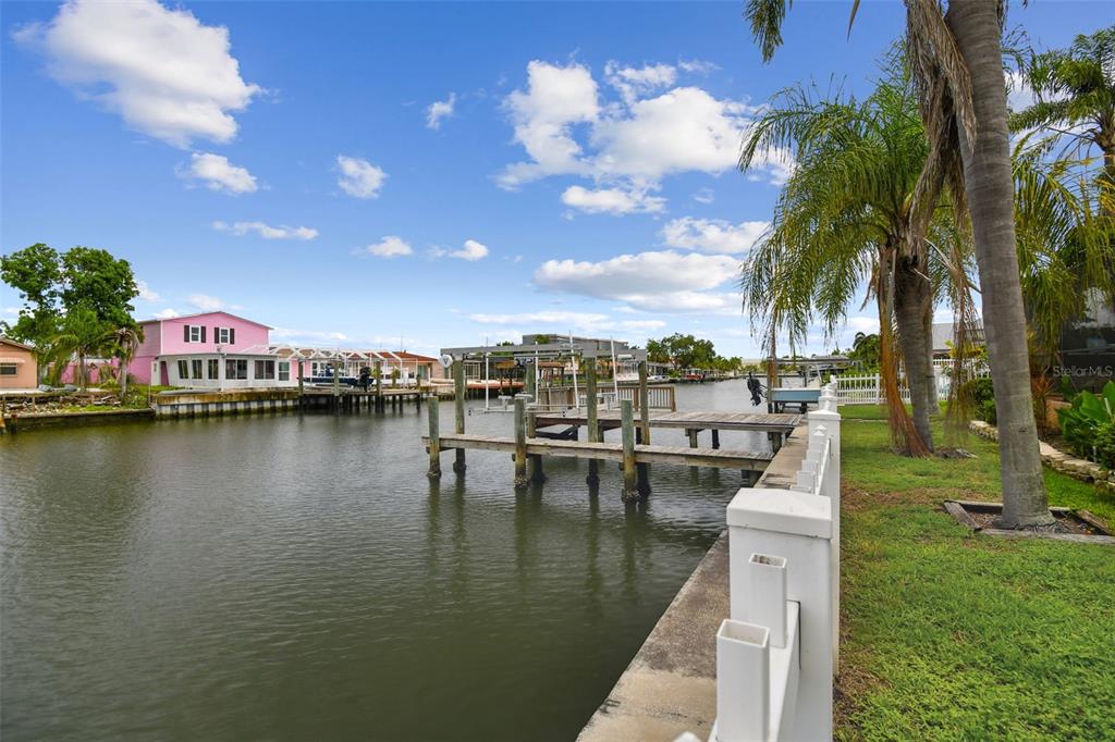 3921 East Eden Roc Circle Tampa, FL 33634 - Photo 23 of 34