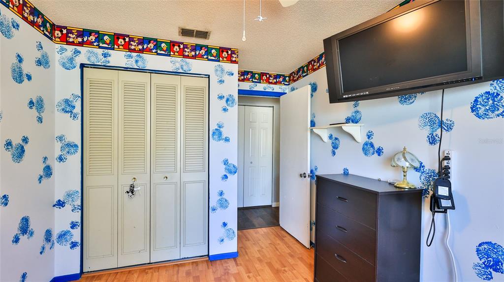 428 Perdita Avenue Edgewater, FL 32132 - Photo 22 of 28 a view of a living room