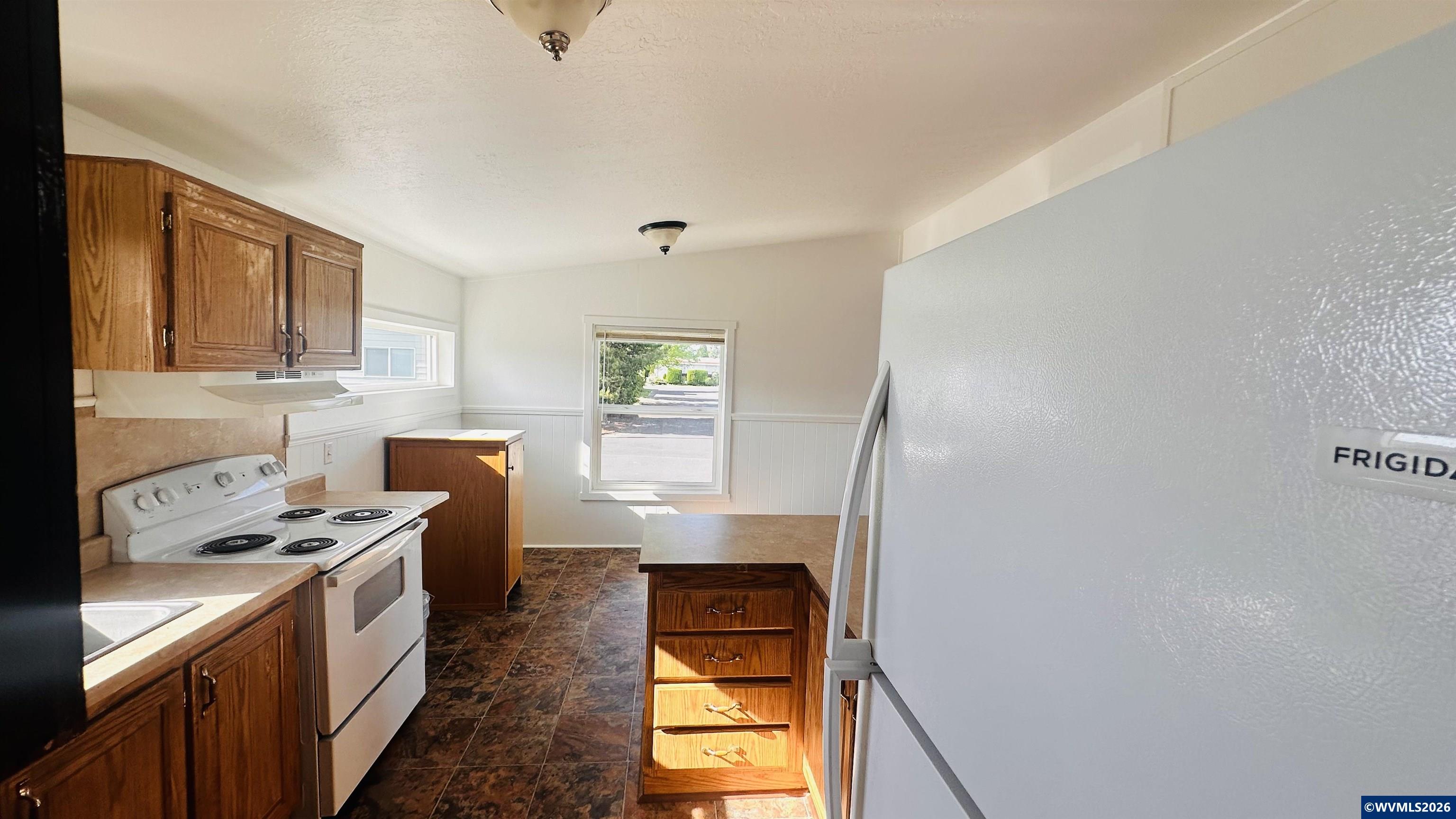 5422 Portland Road Northeast, Unit 117 Salem, OR 97305 - Photo 16 of 45 Gallery Image 16