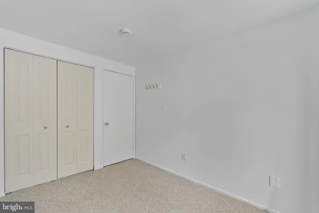 $2,500 | 8619 Welbeck Way, Gaithersburg, MD 20886