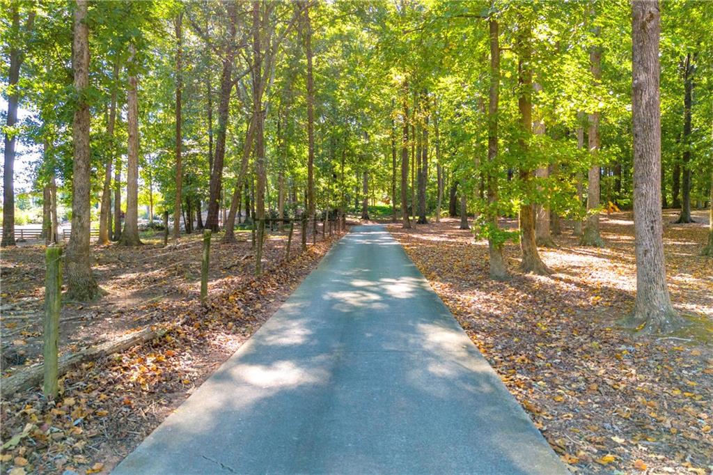 918 Brockton Loop Jefferson, GA 30549 - Photo 11 of 93
