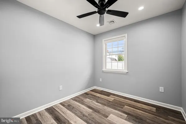 $2,800 | 34 Shepherd Lane, Levittown, PA 19055