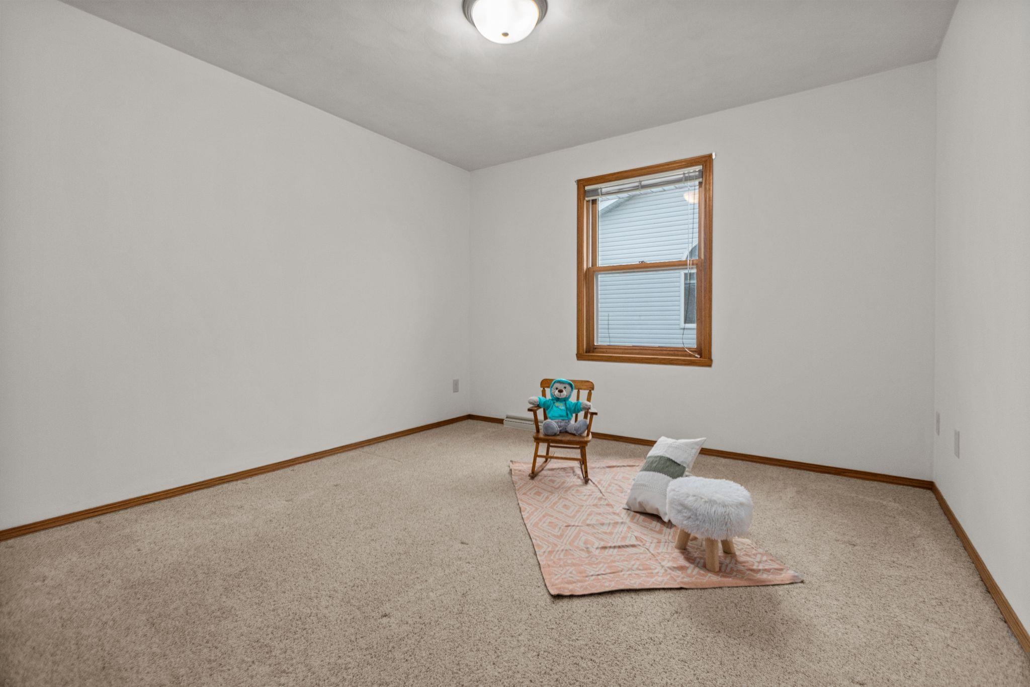 2921 West Creek Valley Lane Appleton, WI 54914 - Photo 17 of 31