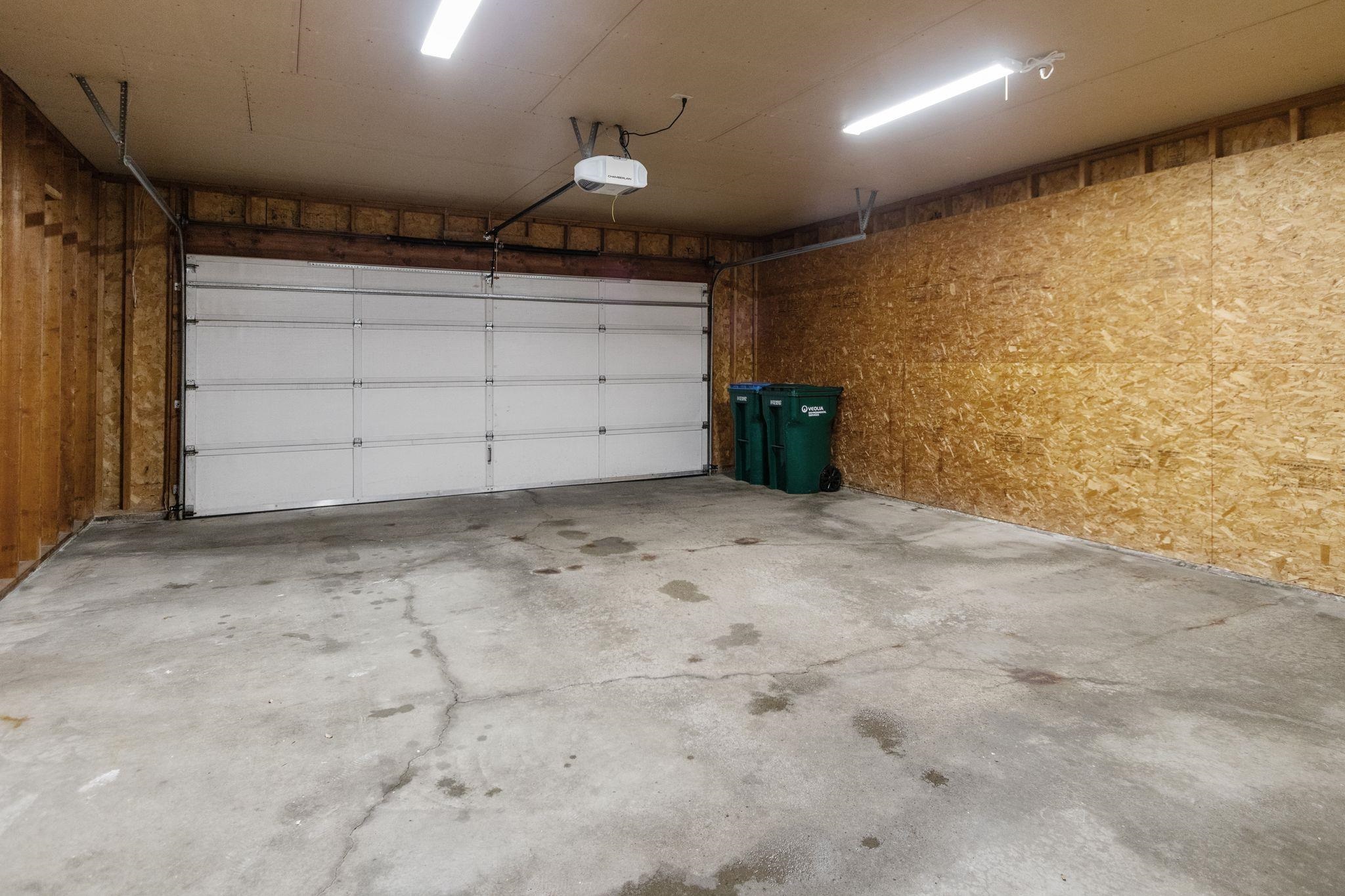 2921 West Creek Valley Lane Appleton, WI 54914 - Photo 21 of 31