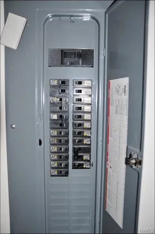 $174,000 | 710 South Alvarado Avenue, Belle, MO 65013