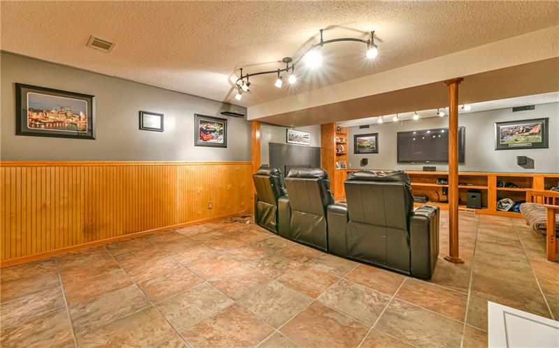 3012 East Bardonner Road Gibsonia, PA 15044 - Photo 12 of 18 Gallery Image 12