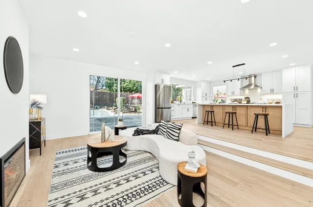 $1,948,000 | 36 Barcelona Court, Danville, CA 94526