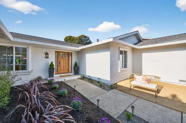 $1,948,000 | 36 Barcelona Court, Danville, CA 94526