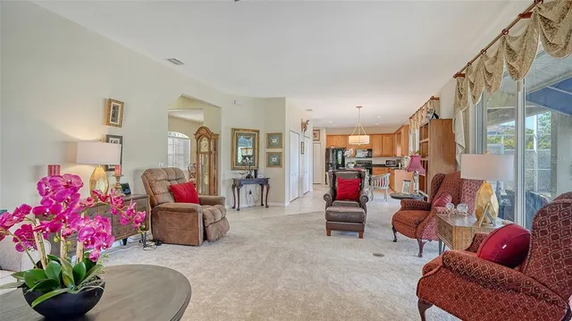 a view of a livingroom with furniture