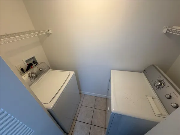 $2,750 | 5005 Wiles Road, Unit 307, Coconut Creek, FL 33073