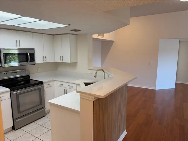 $2,750 | 5005 Wiles Road, Unit 307, Coconut Creek, FL 33073