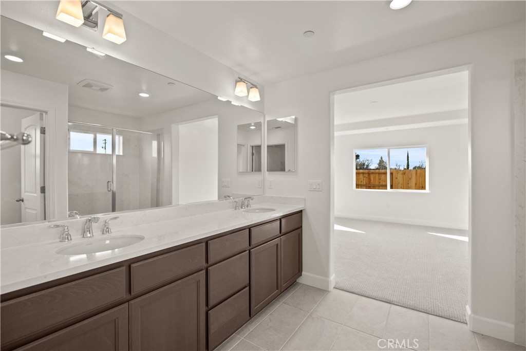 2655 Wesley Way Chico, CA 95973 - Photo 13 of 17