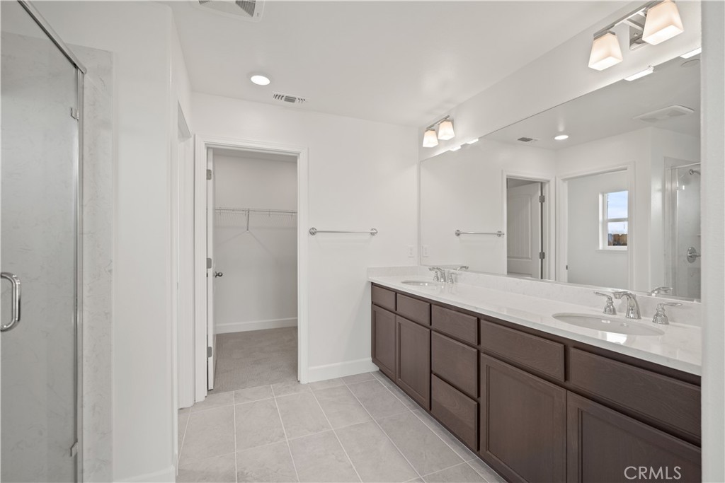 2655 Wesley Way Chico, CA 95973 - Photo 14 of 17