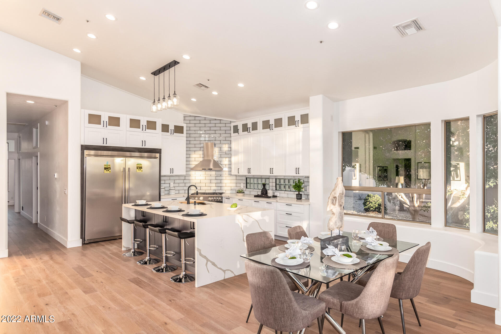 13607 East Geronimo Road Scottsdale, AZ 85259 - Photo 16 of 85 17' high ceilings provide a grand space.