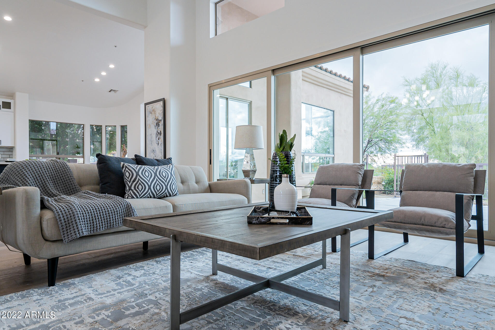 13607 East Geronimo Road Scottsdale, AZ 85259 - Photo 19 of 85 Oversized living room.