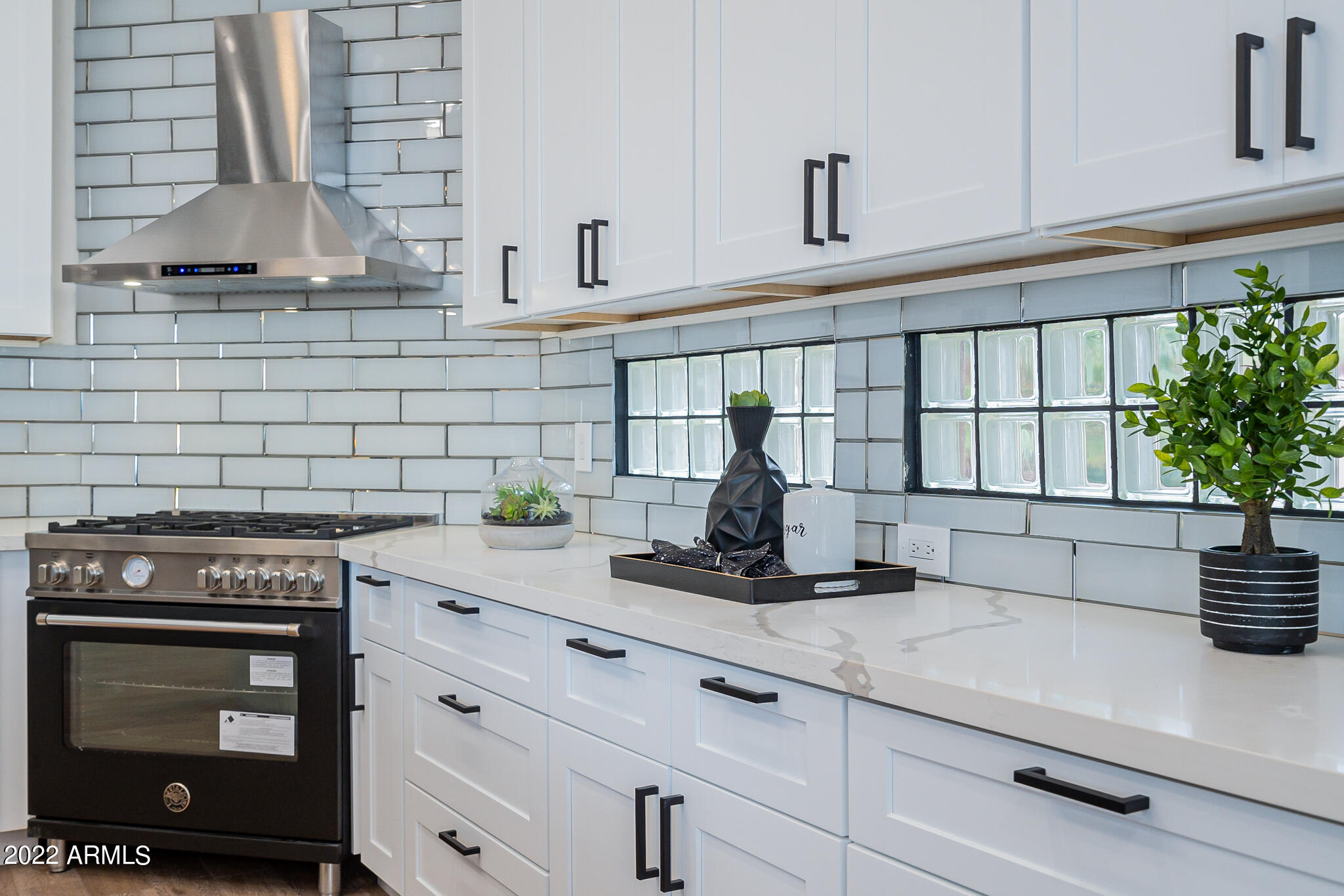 13607 East Geronimo Road Scottsdale, AZ 85259 - Photo 23 of 85 Professional Bertazoni gas range.