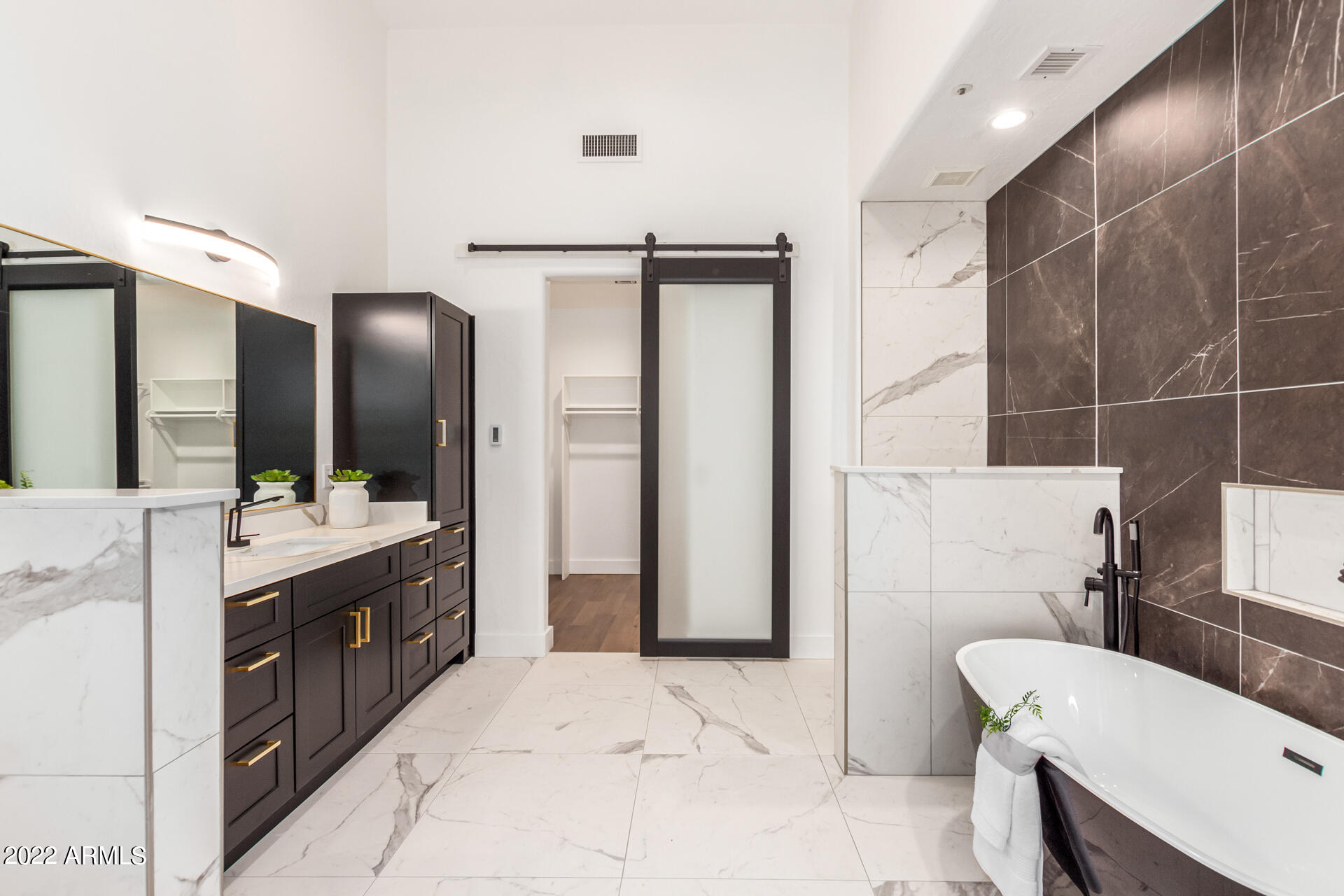 13607 East Geronimo Road Scottsdale, AZ 85259 - Photo 33 of 85 Italian tile walls in master bath.