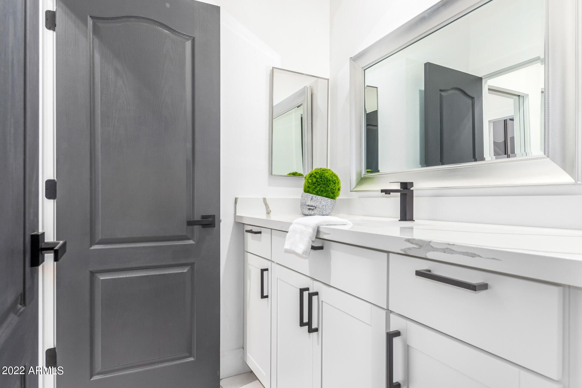 13607 East Geronimo Road Scottsdale, AZ 85259 - Photo 37 of 85 Beautiful guest bathroom.
