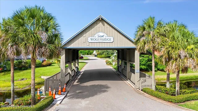 $899,000 | 626 Sugarwood Way, Melbourne, FL 32940