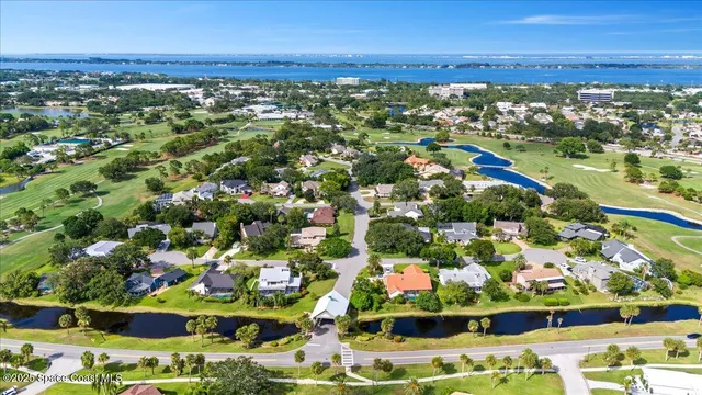 $899,000 | 626 Sugarwood Way, Melbourne, FL 32940