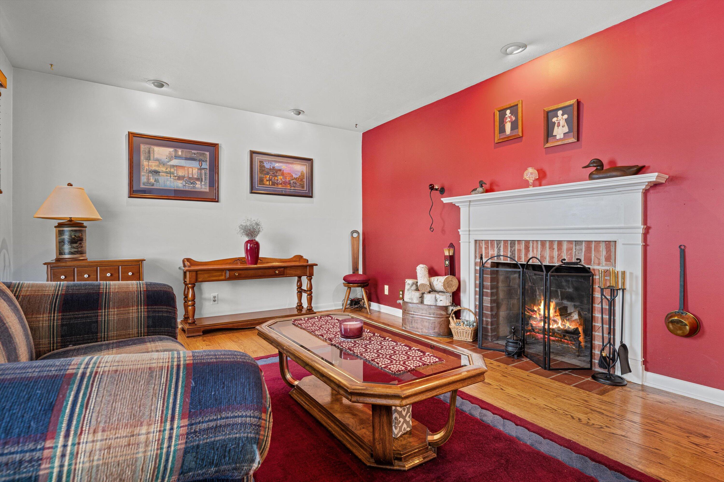 1031 West Bender Road Glendale, WI 53217 - Photo 2 of 35 Living Room w/ NFP