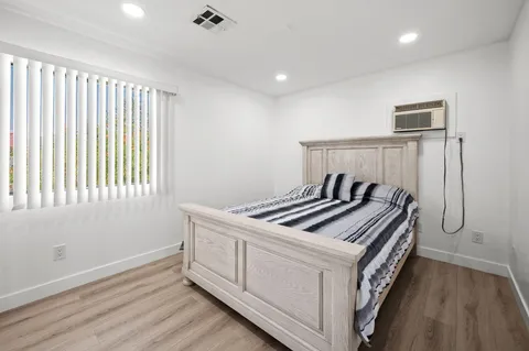 $949,000 | 2901 East Via Escuela, Palm Springs, CA 92262