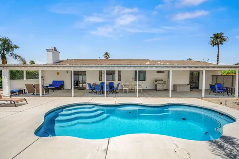 $949,000 | 2901 East Via Escuela, Palm Springs, CA 92262