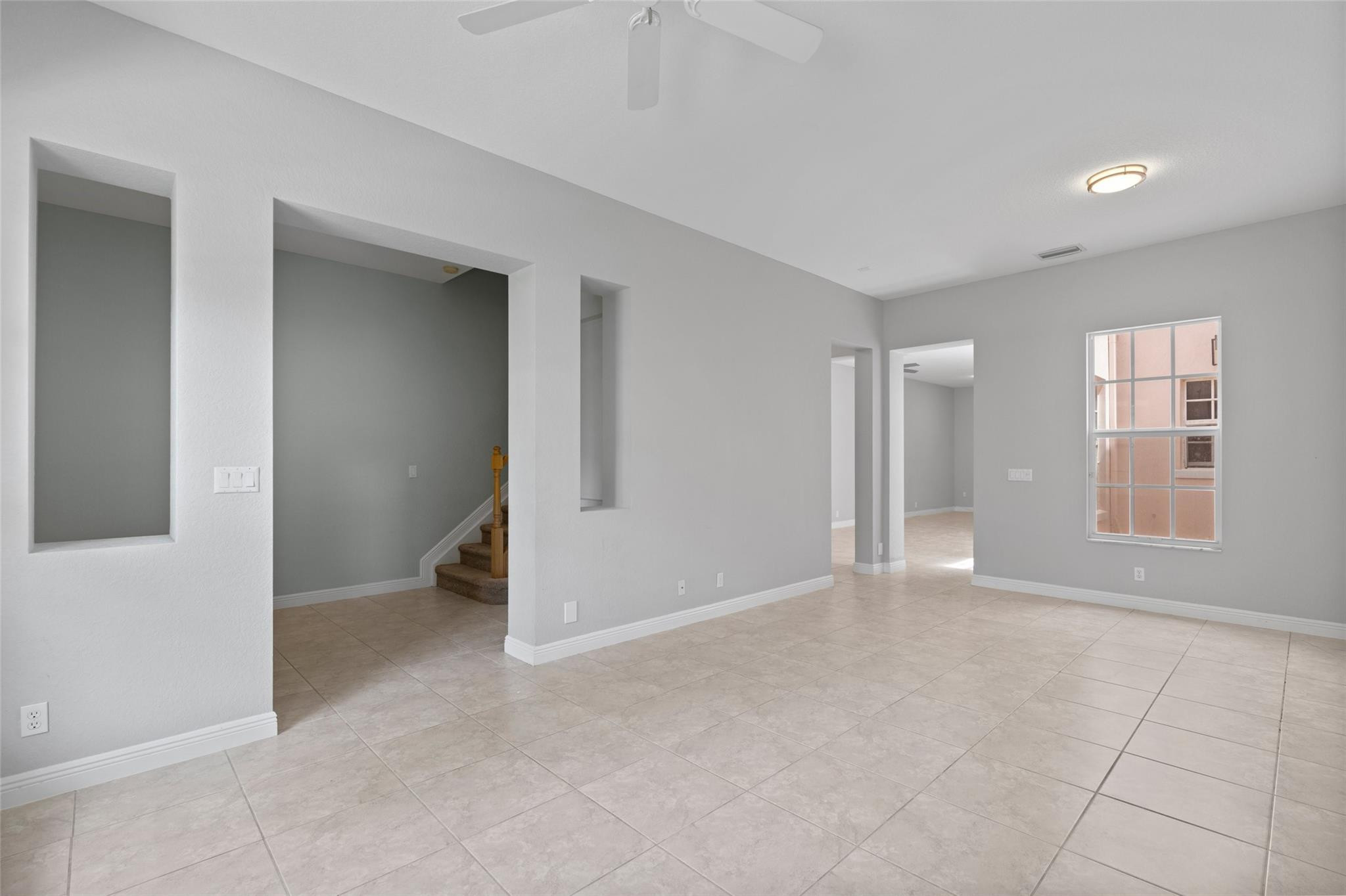 834 Northwest 82nd Place Boca Raton, FL 33487 - Photo 3 of 31 Photo 3