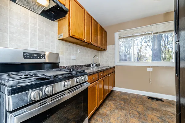 $144,900 | 709 163rd Street, Calumet City, IL 60409