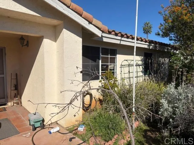 $649,000 | 1158 Meadow Lake Drive, Vista, CA 92084