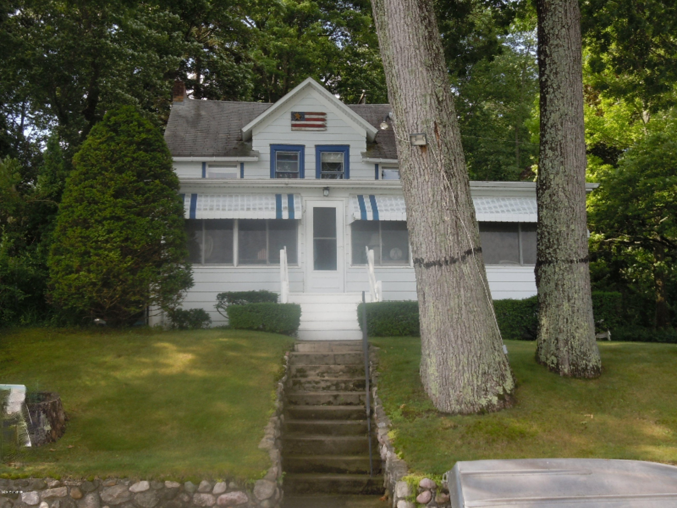 20864 Watson Road White Pigeon, MI 49099 - Photo 1 of 23 022