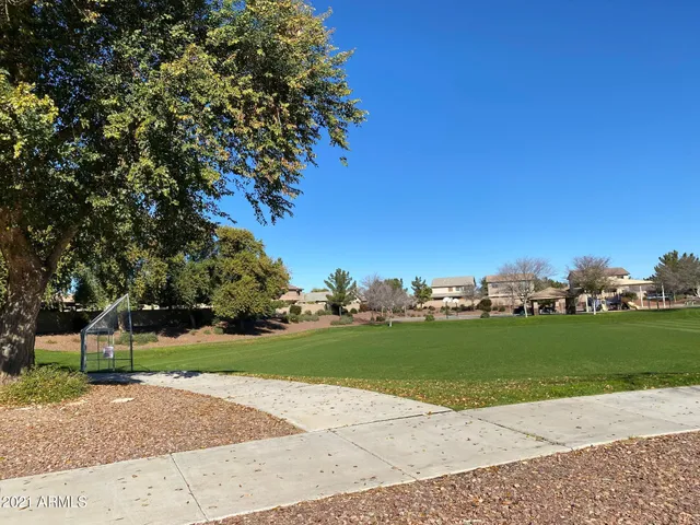 $2,100 | 14641 West Hearn Road, Surprise, AZ 85379