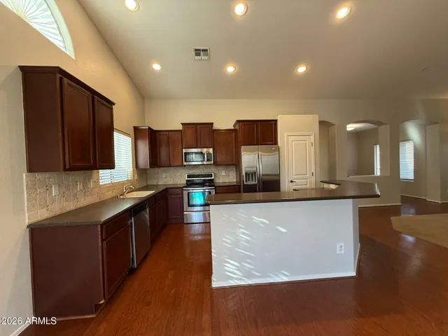$2,100 | 14641 West Hearn Road, Surprise, AZ 85379