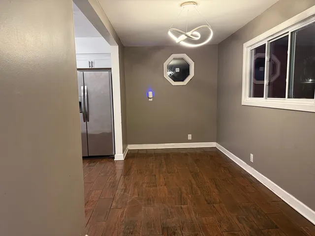 $255,000 | 527 Gordon Avenue, Calumet City, IL 60409