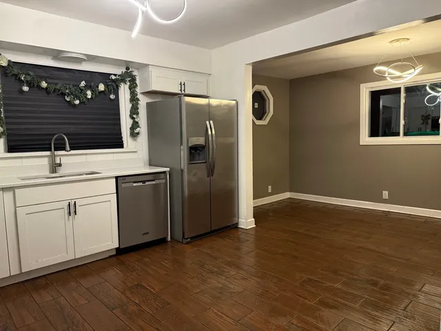 $255,000 | 527 Gordon Avenue, Calumet City, IL 60409